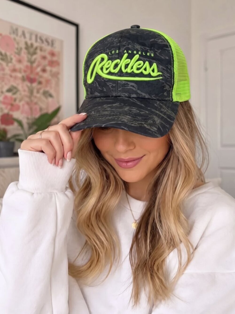YOUNG & RECKLESS  SNAPBACK BALL CAP